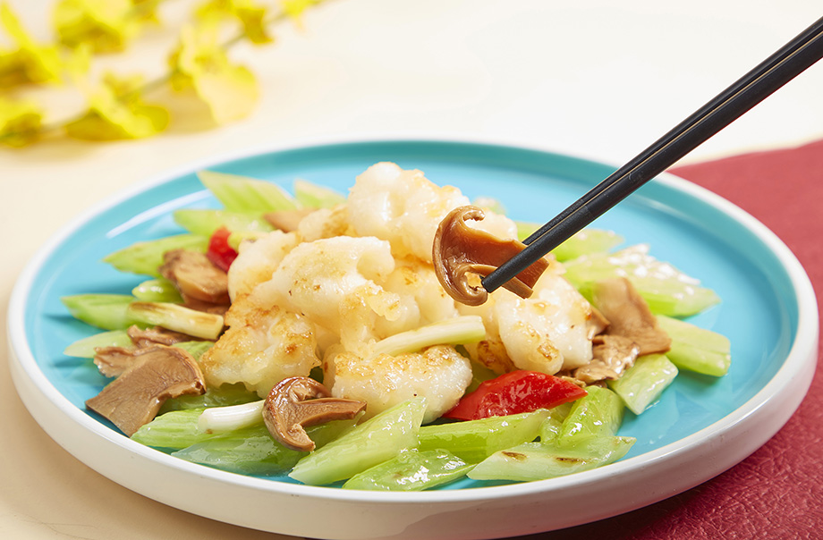 Stir-fried Lobster with Matsutake