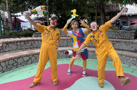 Encounter with Star Performer (Rainforest Why Zone)