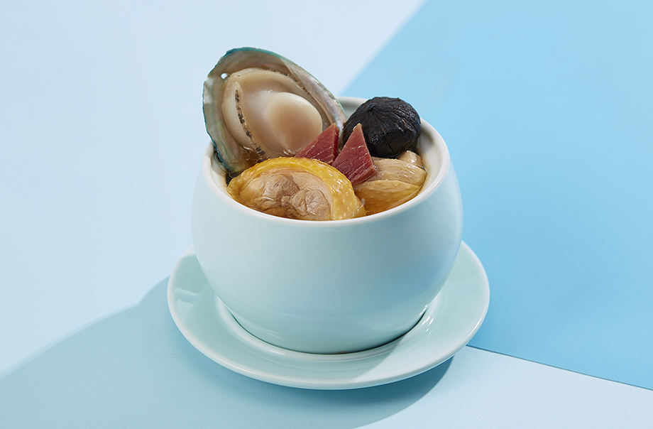 黑蒜金華火腿燉澳洲鮑魚 黑蒜金華火腿燉澳洲鮑魚