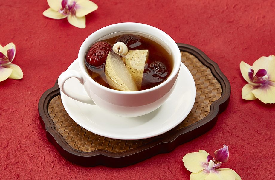Double-boiled Date, Peach Gum and Pear in Sweet Soup