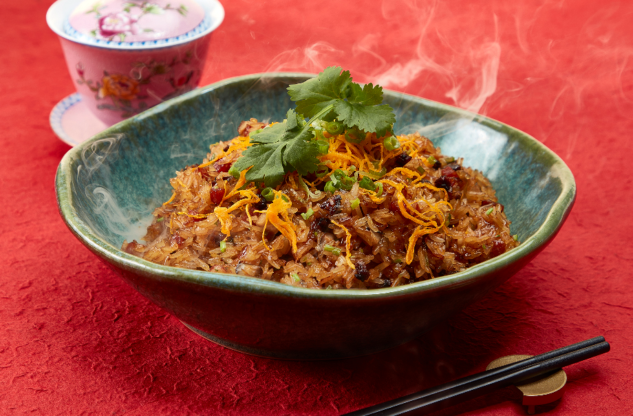 Fried Glutinous Rice with Preserved Meat