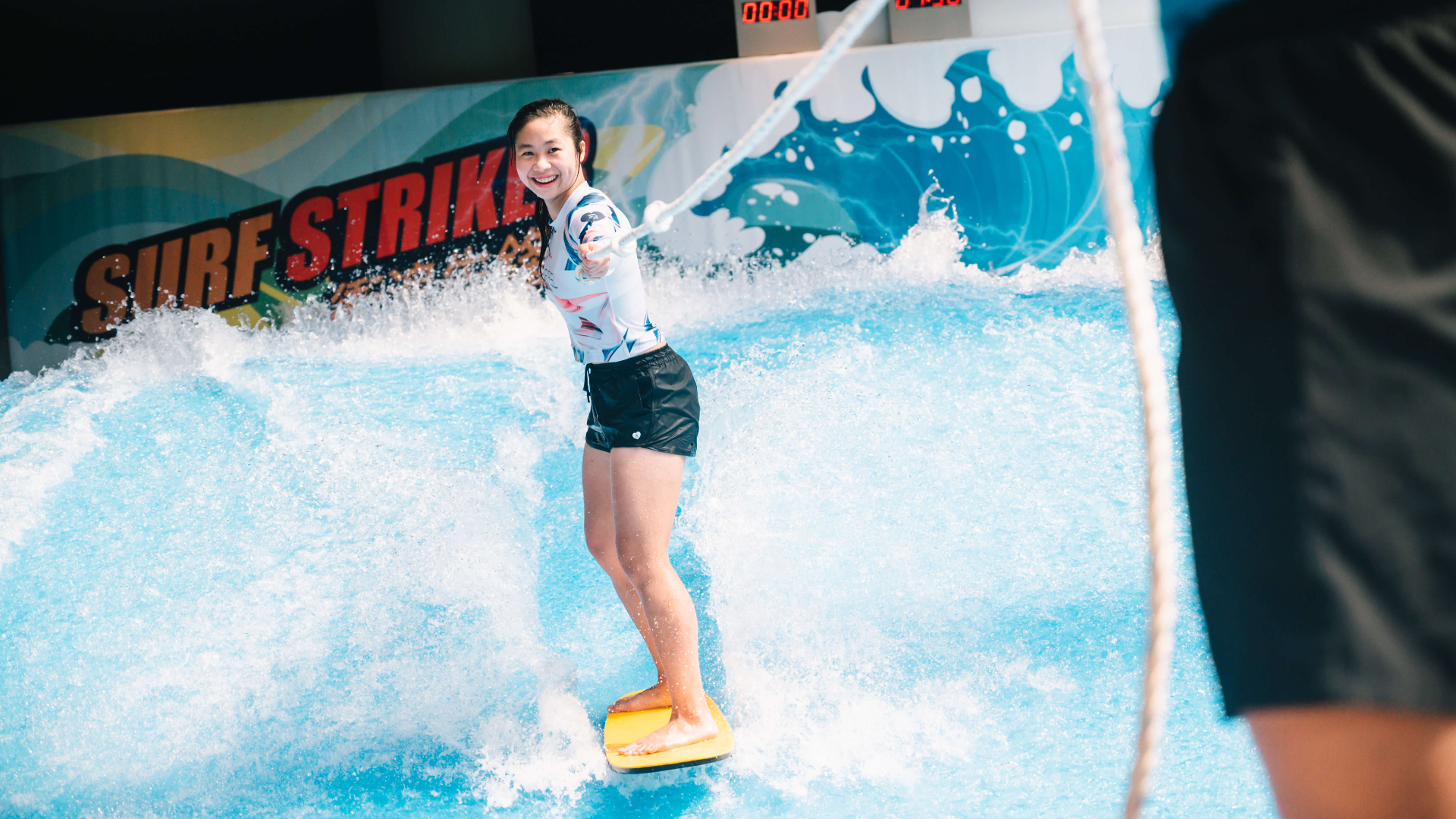 1 Surf Club
